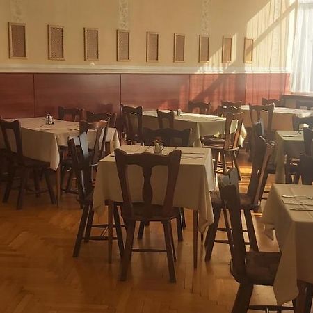 In Hotel Hajdúszoboszló Eksteriør billede
